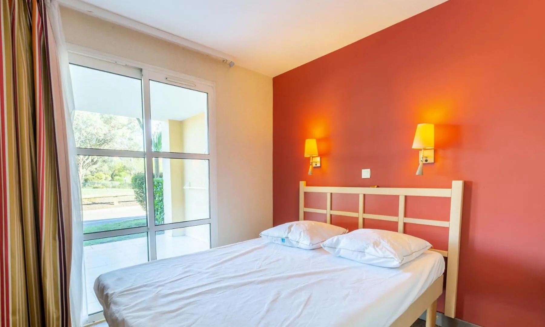Apartment Residence Le Village De Cap Esterel - Maeva Home - Appartement 2 Pieces 5 Personnes - Confort Mae-6094 Saint-Raphael  France